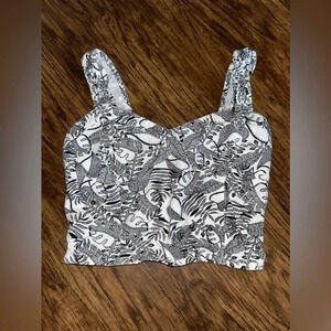 Japna Black and White Tropical Crop Top. Size medium